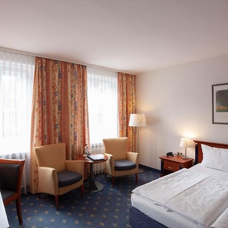 Hotel Am See Salzgitter Esterno foto