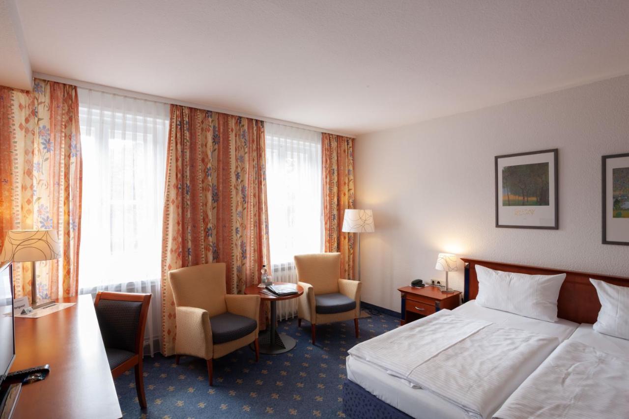 Hotel Am See Salzgitter Esterno foto